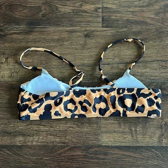 Bundle of 2 SHEIN Animal Print Bikini Tops | Bikini Tops | Swim | Animal Print - Picture 7 of 9